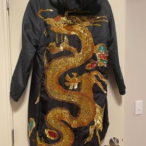 VALENTINO
Dragon Embellished Coat